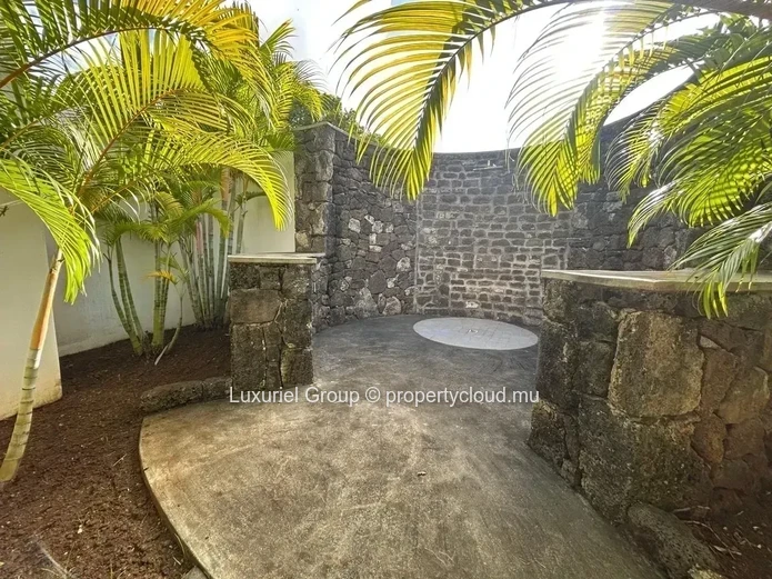 Maison de Prestige à Louer – Domaine Privé à Forêt Daruty
