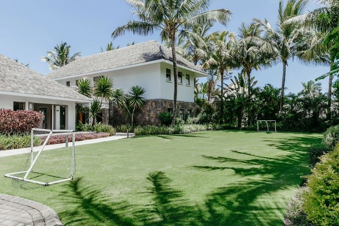 Fabuleuse villa coloniale de 6 chambres avec piscine privée dans un luxueux domaine de golf 
