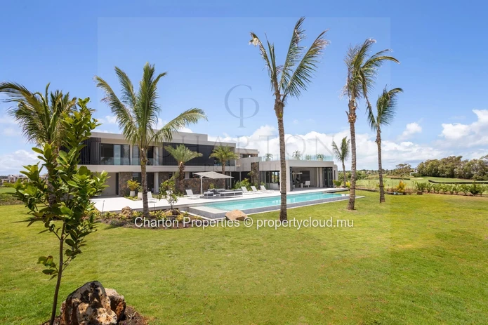 Villa 4 chambres - L’Exception suspendue entre golf & montagnes