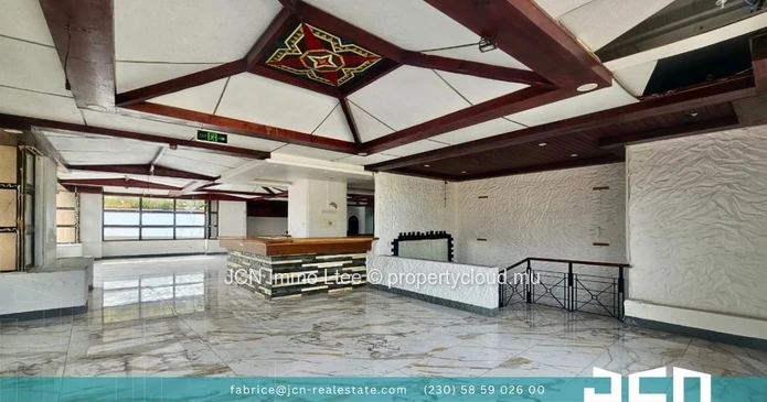 ?? Espace Commercial À Vendre – Quatre Bornes