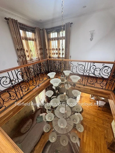 Maison meublée de 5 chambres à louer à Vacoas