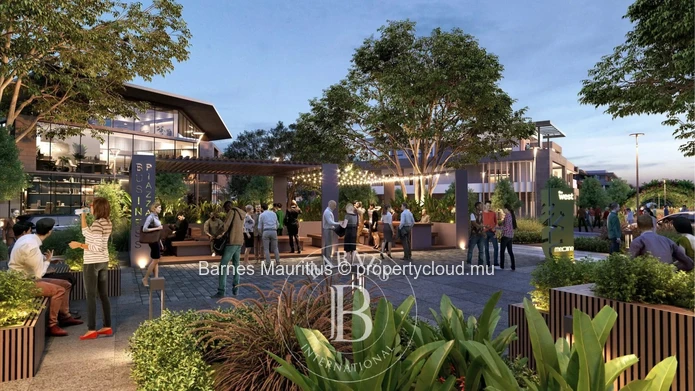 CASCAVELLE – Terrain commercial à vendre – à partir de 2027 m²