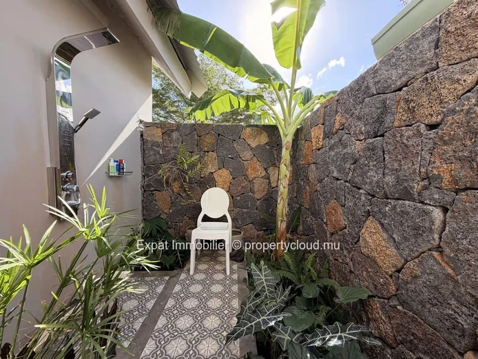 Villa d’exception sur 4 220 m² de terrain à louer – Belouguet, Tamarin