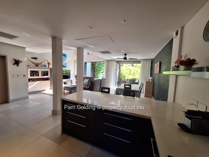 3-Bedroom Townhouse for Sale in La Balise Marina, Mauritius – Private Mooring, Pool & Optional Boat Garage