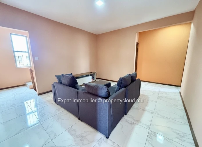 4-Bedroom Villa With Multi-Purpose Spaces And A Swimming Pool – Mont Choisy