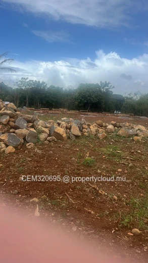 Land for Sale – Balaclava 