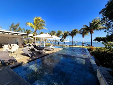 3 Bedroom Duplex To Let in Grande Rivière Noire