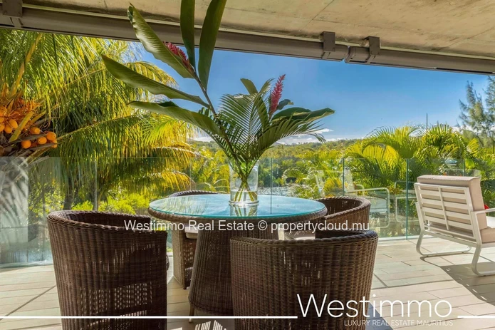 3-bedroom furnished apartment with terrace for rent in Mauritius