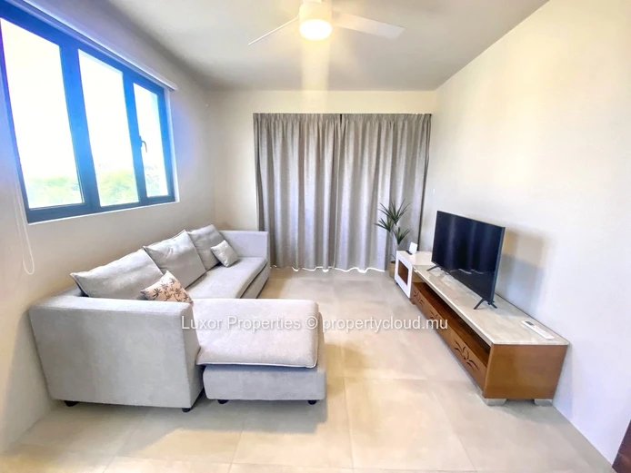 Appartement Neuf de Deux Chambres avec Vue Mer dans le Sud