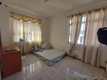 5 Bedroom Office