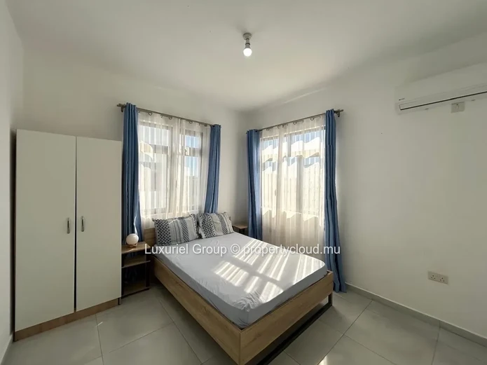 Charming House with Pool & Garden in Pereybere