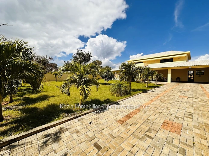 Spacious Family Villa