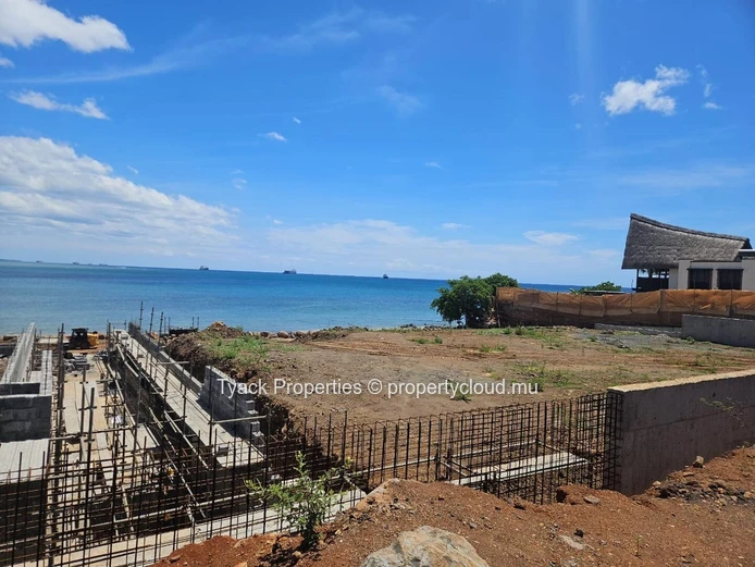 G+2 Apartment for Sale in Balaclava – Beachfront Elegance & Island Lifestyle