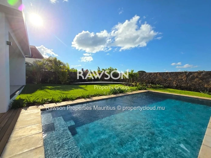 Villa 4 Chambres | Piscine Et Jardin | Azuri | Accessible Aux Etrangers | €
