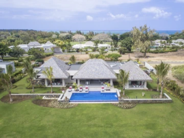 4 Bedroom Villa