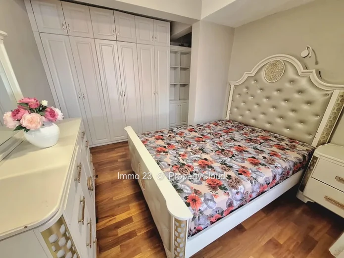 Maisons / Villas - 5 chambres - Curepipe