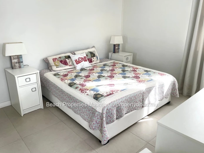 Open-Plan 3-Bed Apartment | Moments from the Beach + Weekly Housekeeping Included