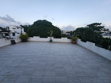 6 Bedroom Townhouse, Duplex
