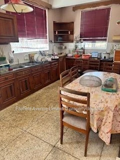 4-bedroom house for sale in Rose Hill