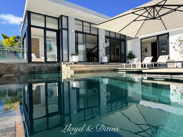 4 Bedroom Villa