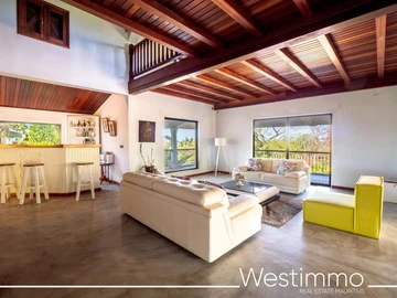4 Bedroom Villa