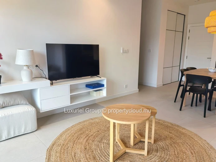 Élégant Appartement D’Angle De 3 Chambres À Beau Plan