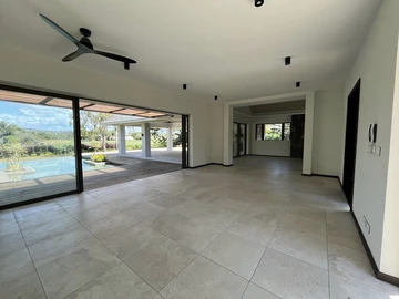 Villa de 4 Chambres