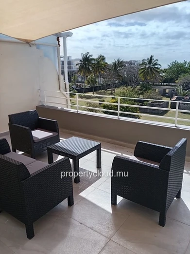 À Louer – Penthouse 3 Chambres En Suite – Pereybère