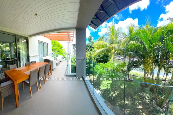 Luxury Waterfront Apartment for Rent | La Balise Marina, Black River