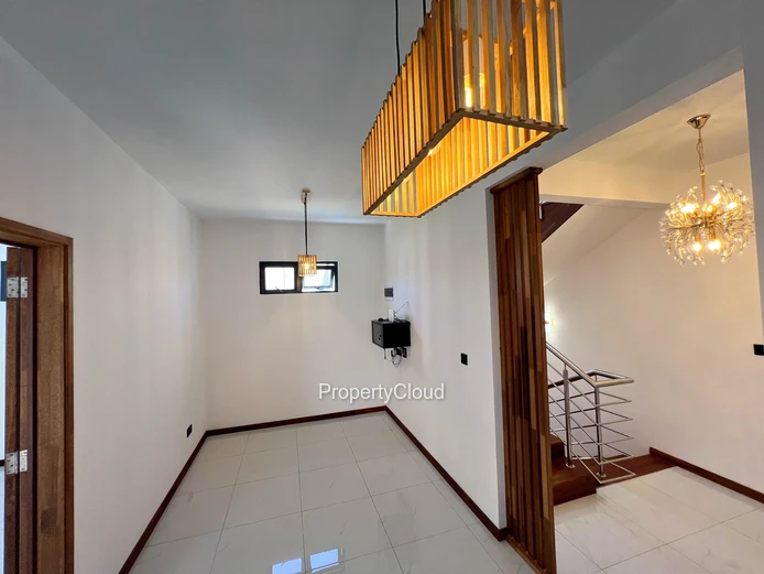 For Rent | Modern 3-Bedroom Villa With Pool | Grand Bay