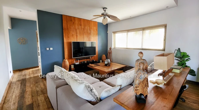 Resale Villa | Pereybere | Balinese-Style Architecture | Private Pool