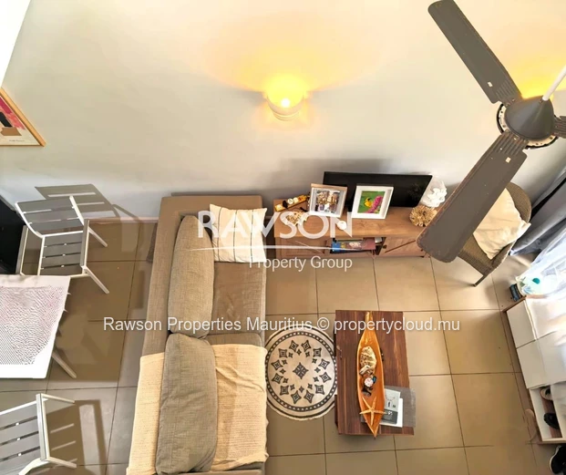 4-Bedroom Townhouse With Lush Garden In Azuri