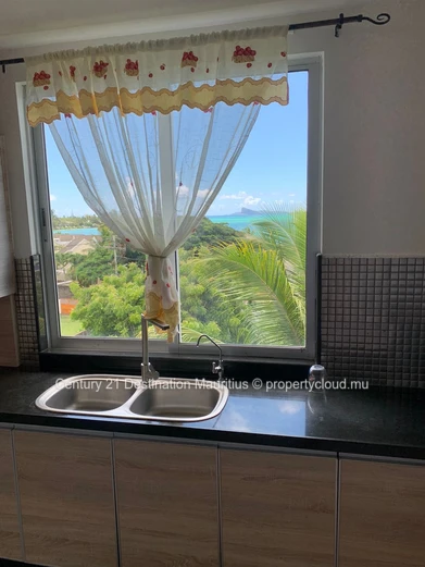 100 m² Apartment in Grand Baie