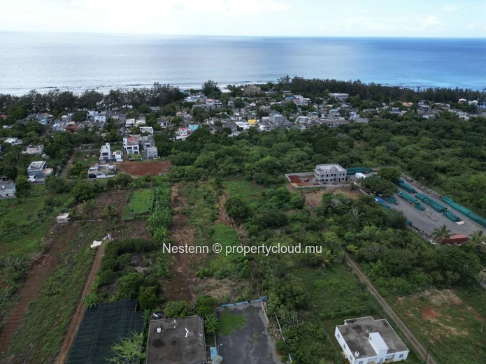 Dual residential plots near the beach 