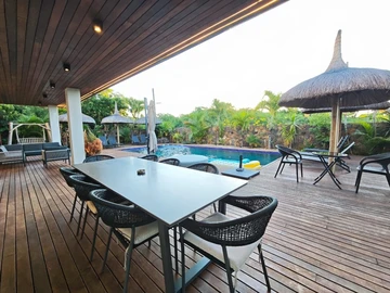 4 Bedroom Villa