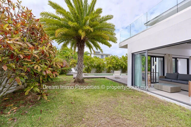 Elegant 4-bedroom furnished villa with private pool close to the beach in Trou aux Biches – Mauritius