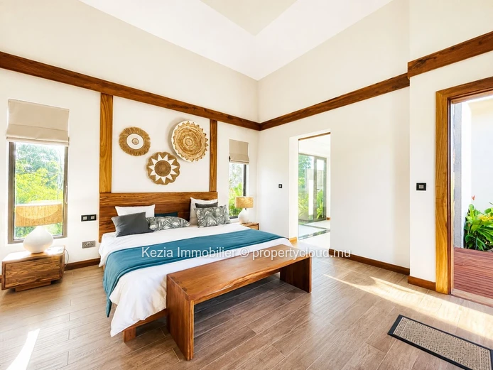 Contemporary Single-Story Villas With A Balinese Spirit