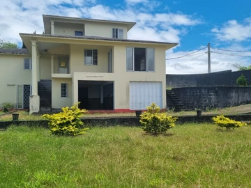 Beautiful House For sale in Floreal - Curepipe.