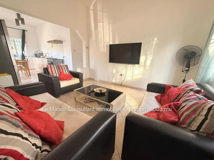 Maison aménagé en 2 appartements - A proximité de toutes les commodités