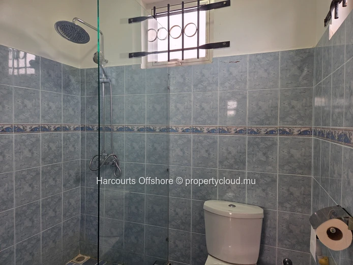 Charming Fully Furnished Mauritian-Style Villa in Calodyne – Available Immediately