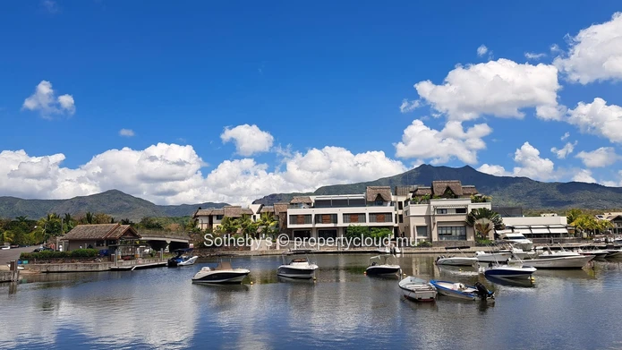 Rivana - Marina View 