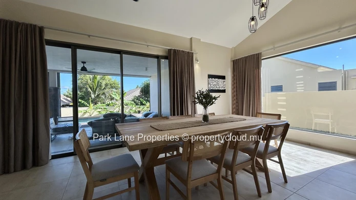 Villa de 4 chambres neuve avec piscine à Tamarin - Prête à emménager