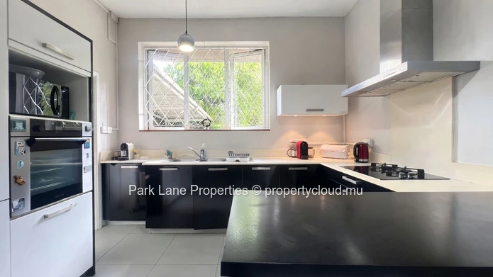 Modern single level house in Curepipe