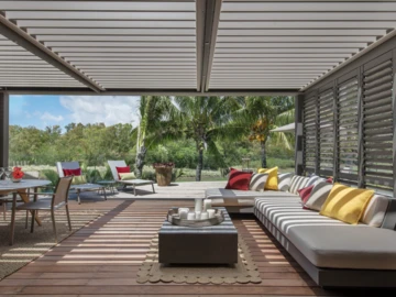6 Bedroom Villa