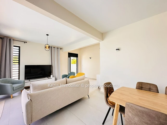 | A CONTEMPORARY VILLA NEAR THE BEACH | This exceptional contemporary villa is ideally located just a short distance ...
