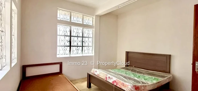Maison / Villa - 4 chambres - Port Louis - Ref. MA98600VE