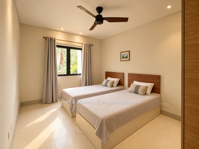 Waterfront Living at La Balise Marina – 3-Bedroom Duplex