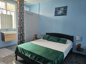 7 Bedroom House