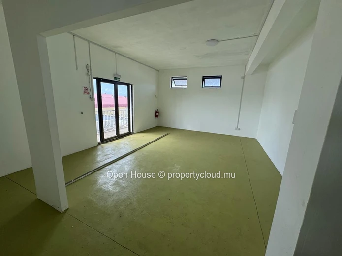 Commercial Space for Rent – The Vale Prime 250m²