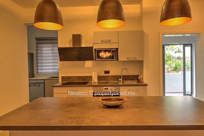 Furnished 3-bedroom apartment in a secured residence 
